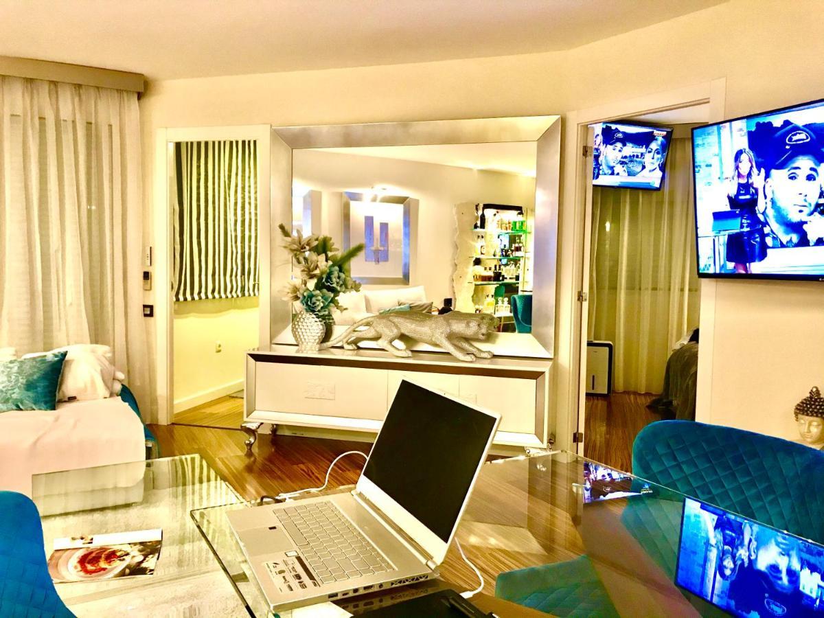 Luxury Apartament In Marina Benalmádena Dış mekan fotoğraf